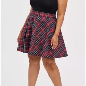 NWT Torrid Mini Twill Pleated Skater Skirt Sz 4 4X 26 New Womens Plaid Skirt